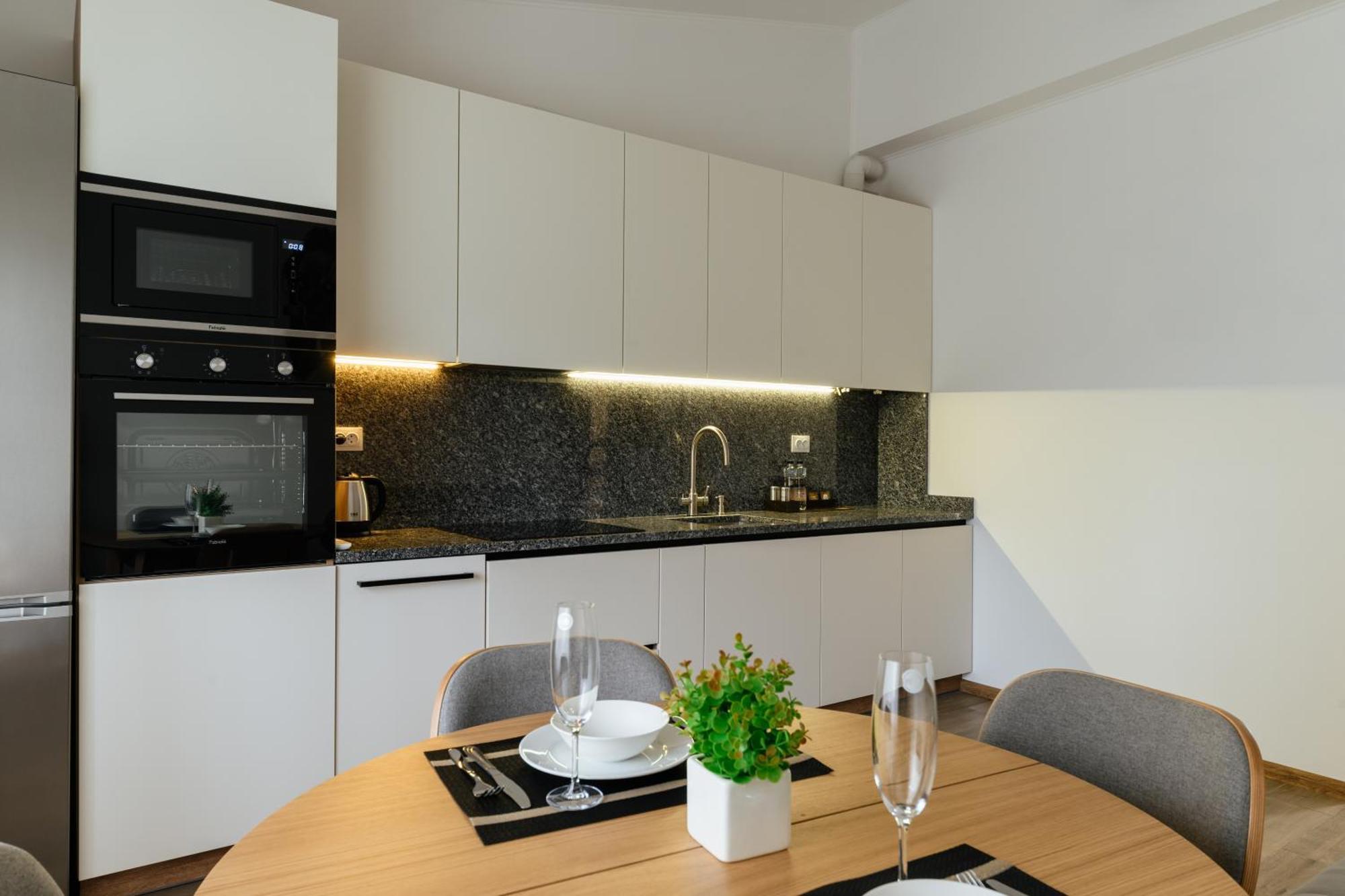 Luxury Apartments Uzhorod Exterior foto